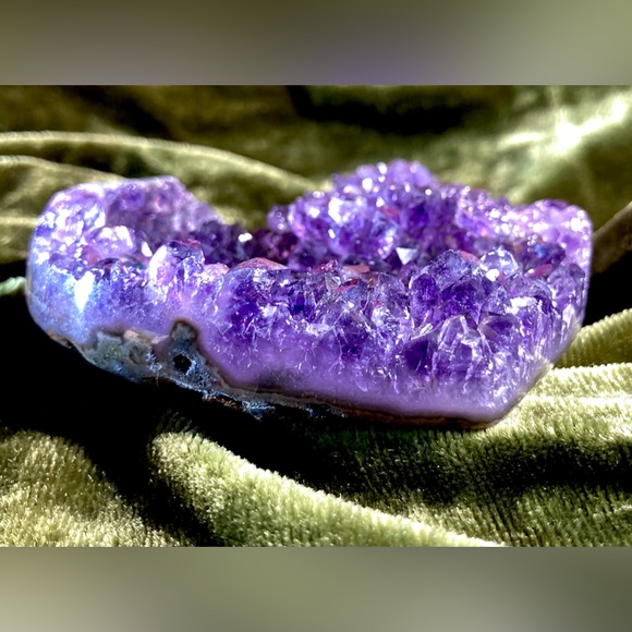 170G Heart Shaped Amethyst Cluster Gem Stone - Picture 12 of 14